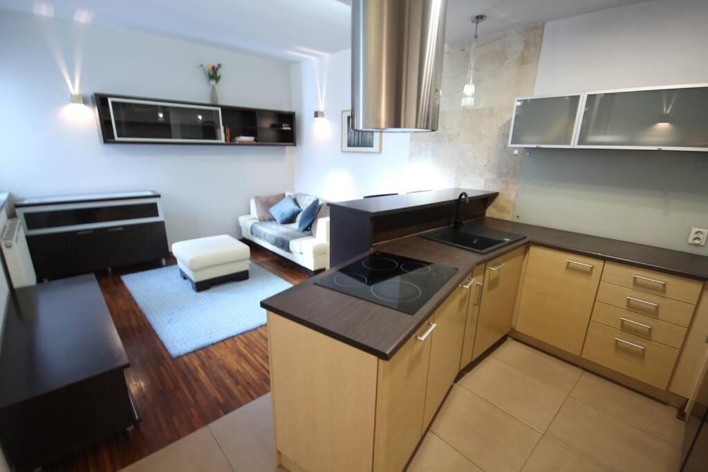 Appartement Parkowy Apartament à Wrocław Extérieur photo